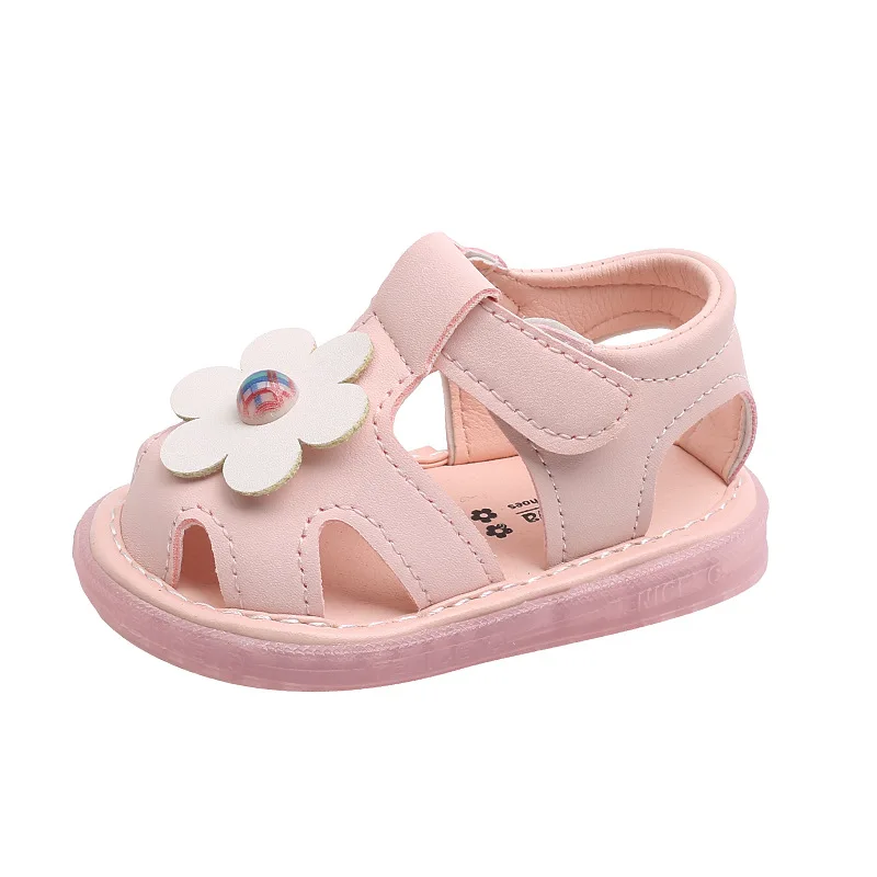 Girl Shoes Light Up Sandal Summer New Soft Sole Baby Walk Shoes Fashionable Princess Shoe Anti Slip Childrens Sandal Baby Shoe