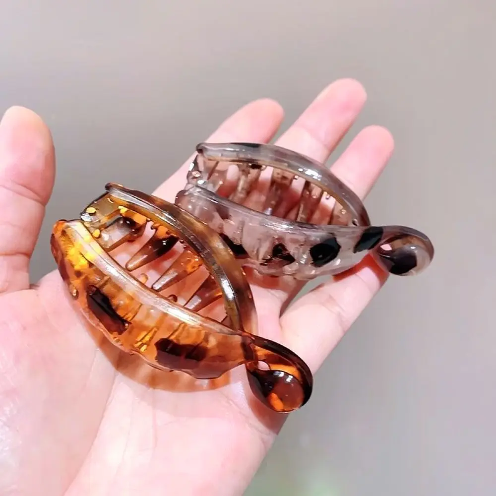 Premium Tortoiseshell Banana Clip Matte Shark Claw Elegant Ponytail Grip Styling Tool Hair Accessory For Women Daily Wear