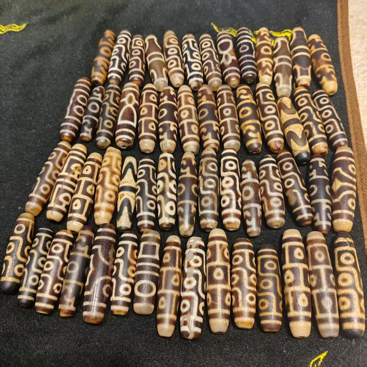 

1pcs/lot Jewelry loose Tibetan dzi beads natural agate DIY charms for jewelry making gift oval ethnic style