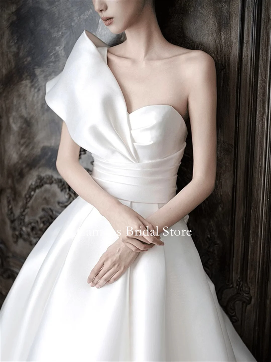 SONDR One-Shoulder Fashion Korea Satin Wedding Dresses Photo Shoot VINTAGE Elegant A-Line Sleeveless Customized Bridal Gown