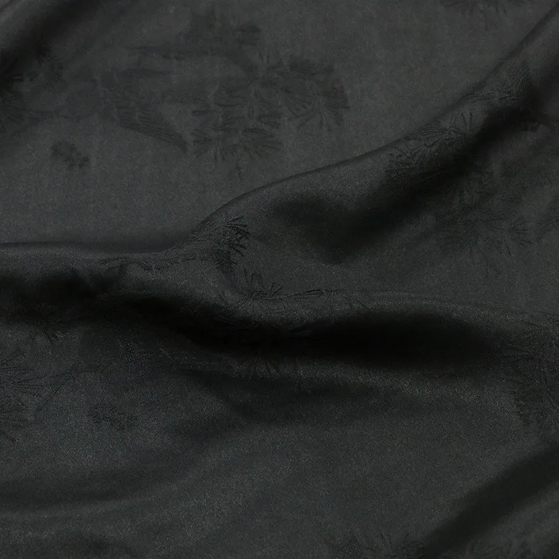 

Old-textured silk jacquard satin Xiangyunsha fabric is a niche clothing item made of ramie