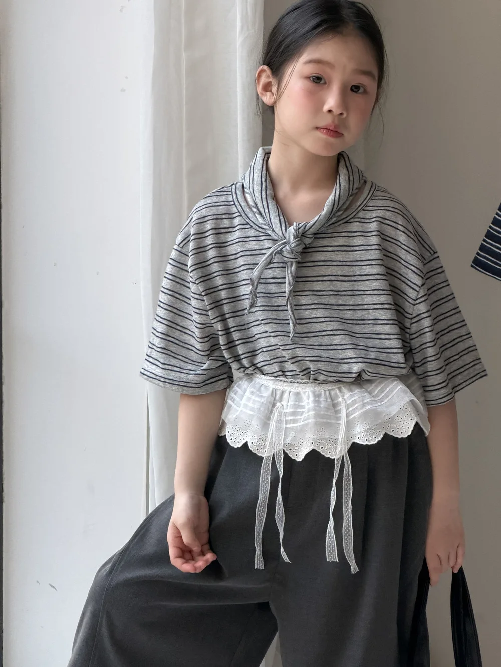 Kids T Shirt 2026 Spring Boys Girls Korean Round Neck Striped Short Sleeve Children Loose Five Point Sleeve T Shirt