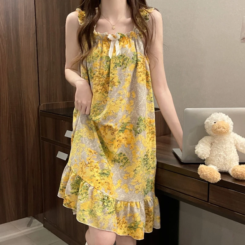 Women Thin Sleeveless Camisole Nightgown With Bra Summer Printed Student Princess Style Pajama Female Floral Home Nightdress