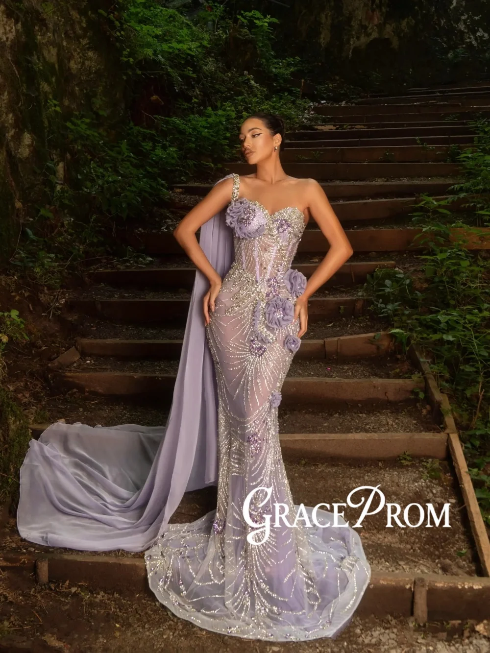 

Elegant Opulent Crystal Evening Dress Light Purple One Shoulder Wedding Party Gown Customized Illusion Mermaid Red Carpet Gowns