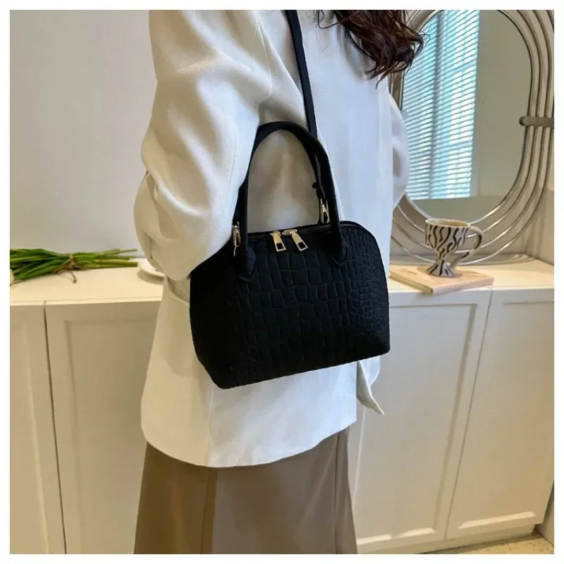 Leisure Commuter Crossbody Bag for Women Shell Bag 2024 Spring New Fashion Simple Handbag Shoulder Bag Women Purse Сумка Женская