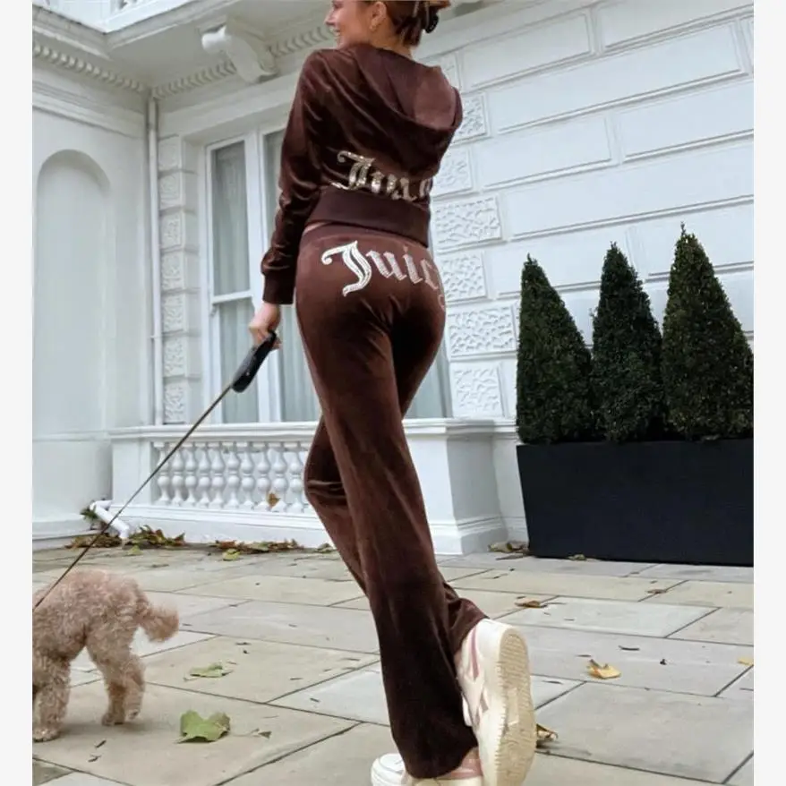 Setelan Olahraga Hoodie Celana Wanita 2 Potong Desain Modis Nyaman Bernapas dengan Ritsleting