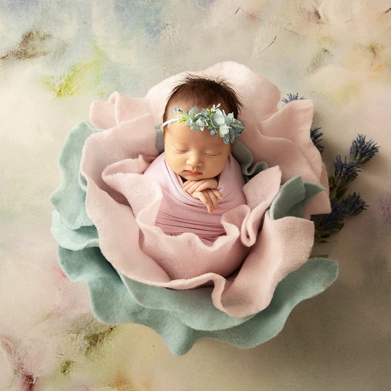 Neugeborene Fotografie bunte Wolle Filz gewickelt Baby posiert Blüten blätter gewickelt Requisiten Studio Foto Shooting Korb Füller Zubehör