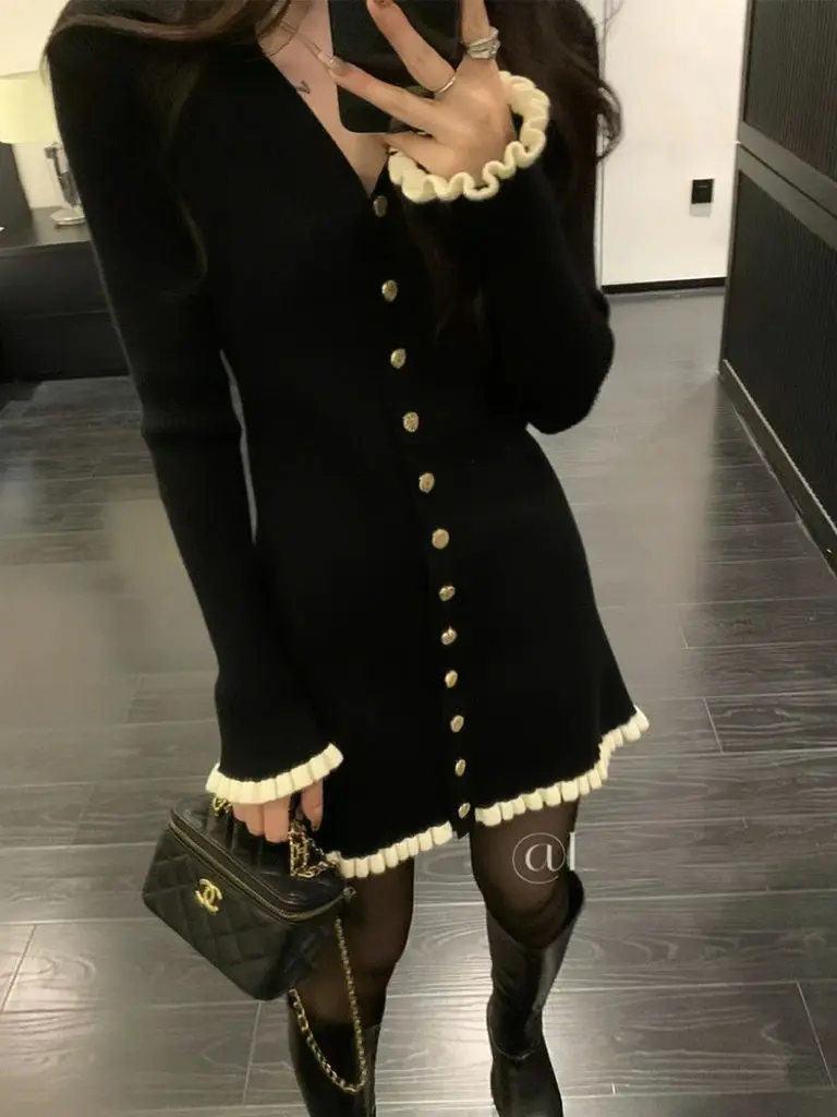 2024 Autumn New Black Elegant Polo Collar Dress Autumn French High-end Slim Fit Hip Wrapping Short Dress for Women