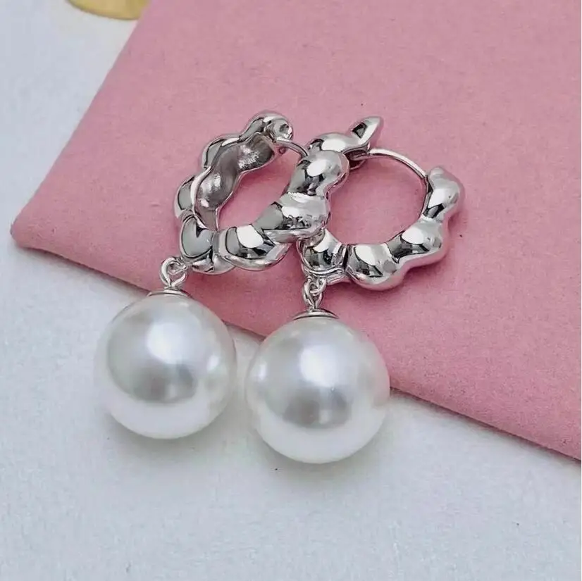 

elegant pair of 10-11mm south sea round white pearl dangle earring 925s