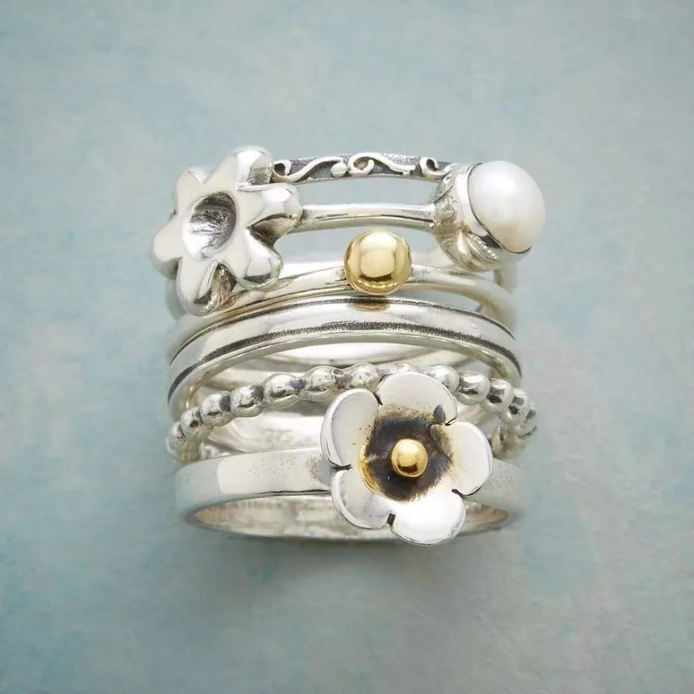 

Vintage Flower Pearl Set Ring Simple and Fashionable Women's Ring