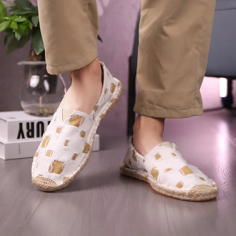 2026 New Classic White Men's Fisherman Loafers Fashion Print Canvas Shoes Man Flats Espadrilles Breathable Male Summer Footwear