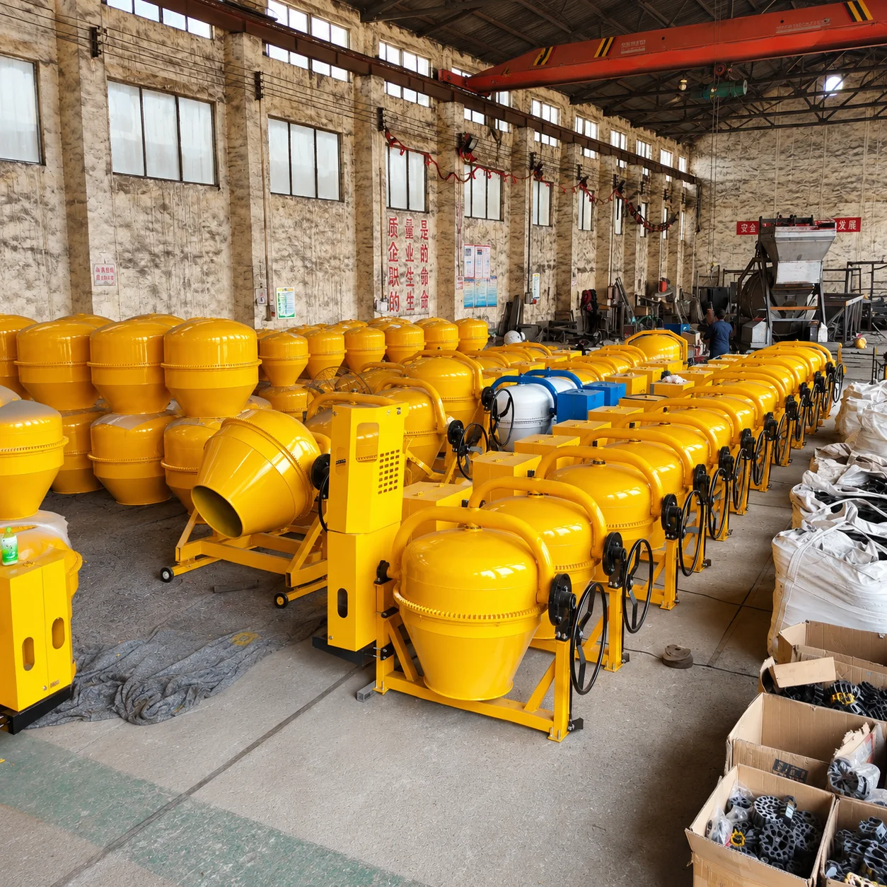 Hot Selling 500L Concrete Mixer Portable Ready Mix Self Loading Hopper Concrete Mixer