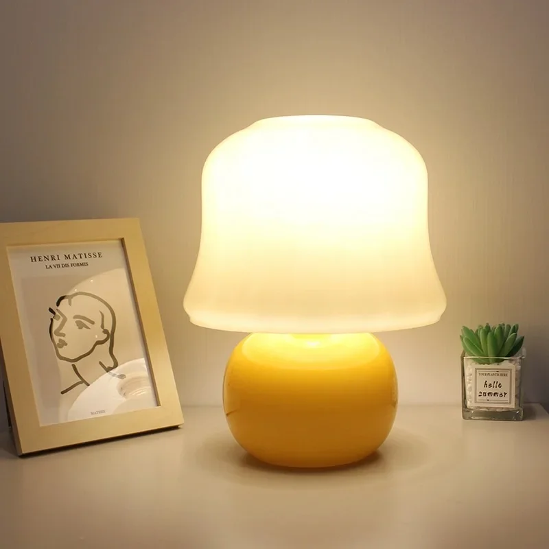 Cogumelo LED Table Lamp, Cream Desk Lamp, Atmosfera Quente, Estudo, Leitura, Lâmpadas de Cabeceira, Estilo Moderno, Decoração Luz Noturna, Decoração do Quarto