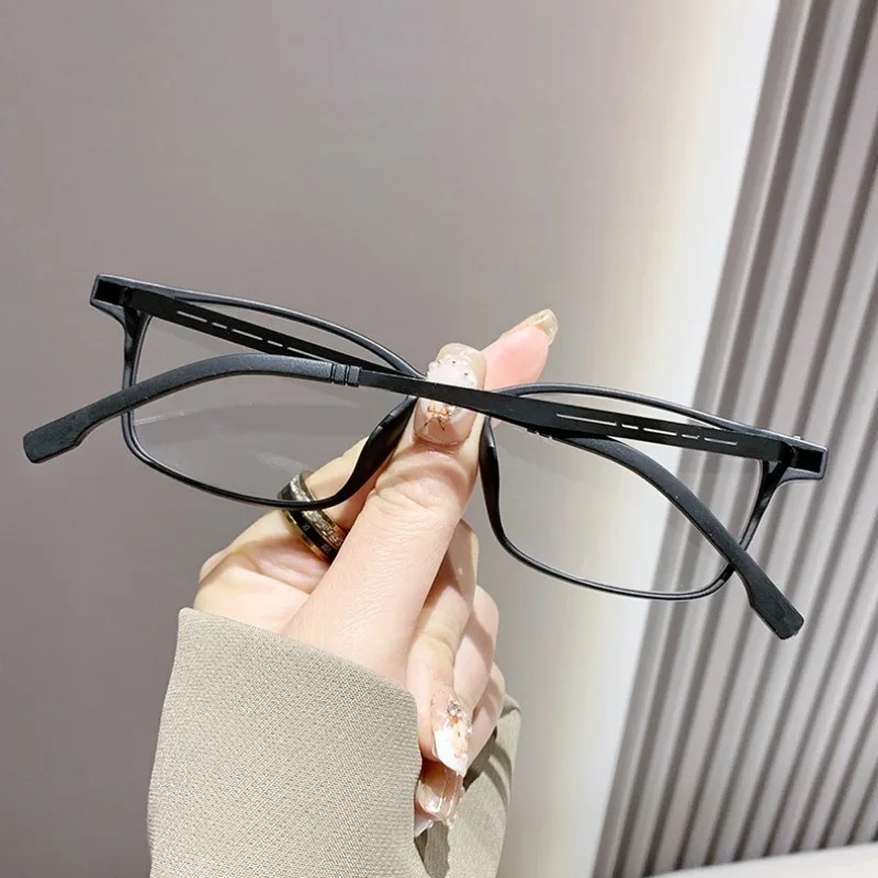 Thumbnail 4 - #24 Compare Titanium Glasses Frames Before You Buy