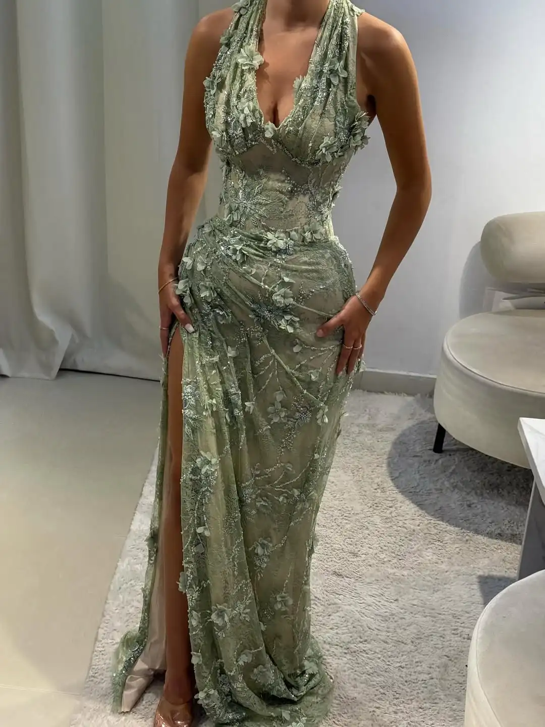 

Ofherown Elegant Sage Green Halter Prom Dresses with 3D Floral Appliques High Slit Lace Sequins Formal Evening Gowns for Women