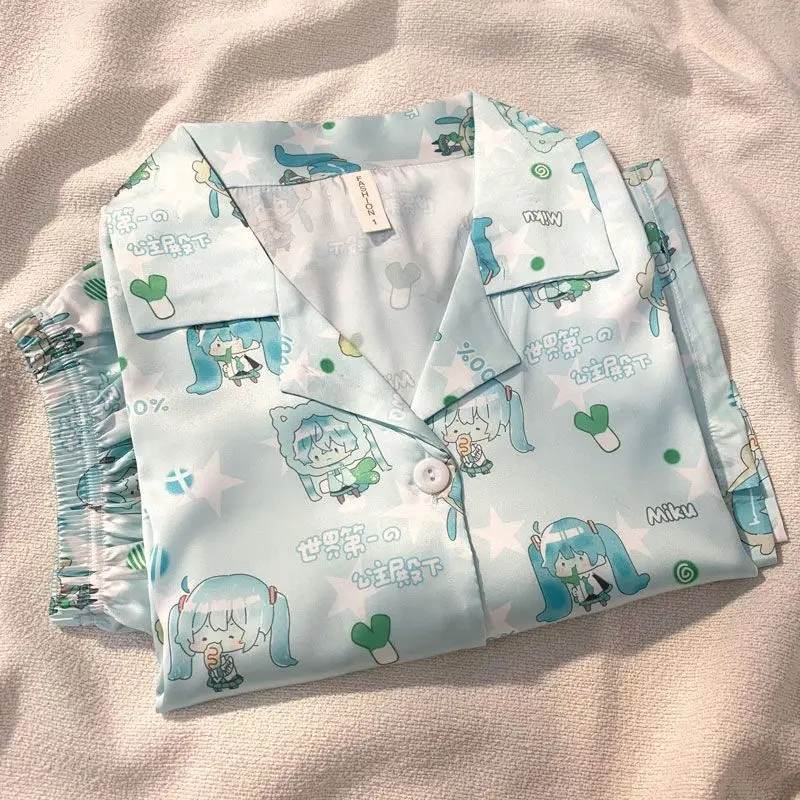 

Hatsune Miku Summer Kawai Miku Anime Ice Silk Pajamas Girls Short Sleeve Cute Cartoon Silk Thin Home Clothing Set Gift Wholesale