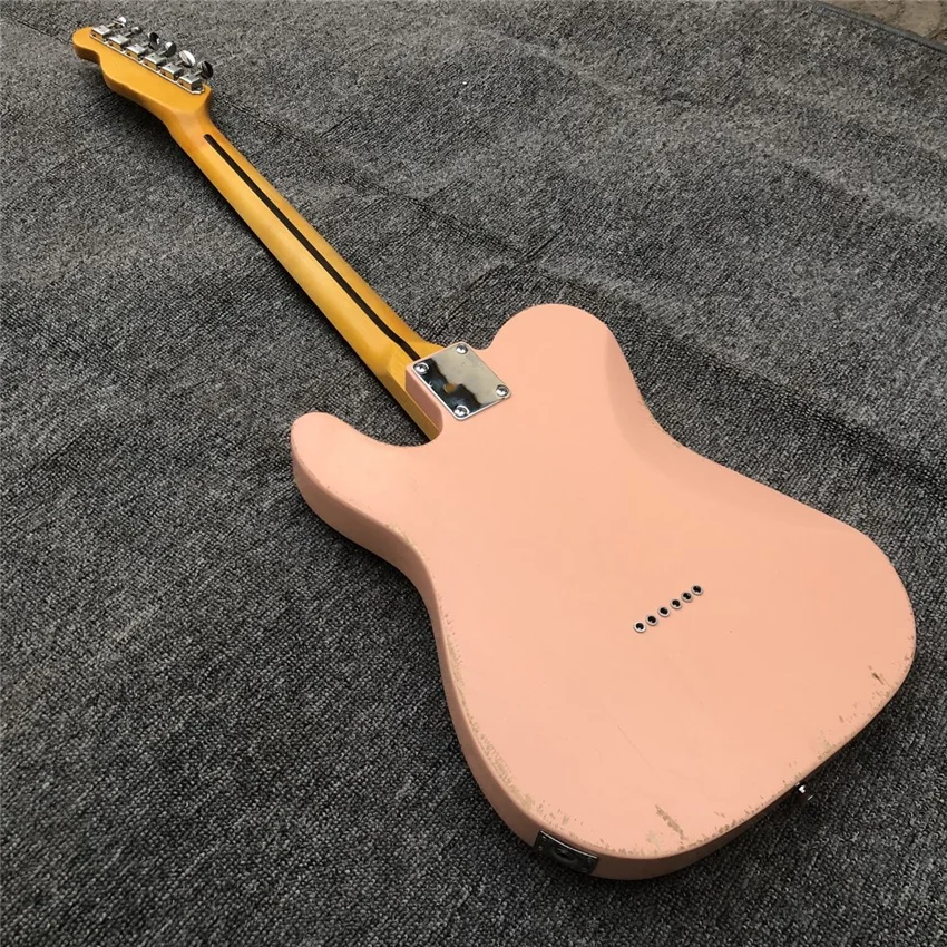 جيتار كهربائي وردي جديد، جيتار التراث، تجارة الجملة والتجزئة