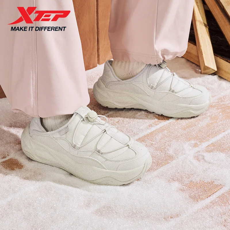 

Женская хлопковая обувь Xtep, зима 2025 г., удобная износостойкая прогулочная обувь для отдыха с подушкой, 875418370033