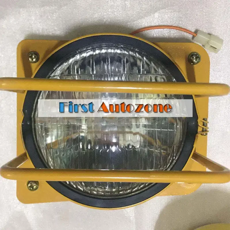 

Fits For Shantui D85A-18 bulldozer right front headlight 154-06-36780