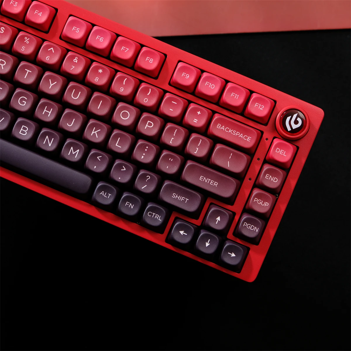 Imagem -02 - Kbcaps Gradiente Vermelho Keycaps 126 Teclas Sorte Keycaps Pbt Sublimação de Tinta Moa Perfil Keycaps para Interruptores mx Teclado Mecânico