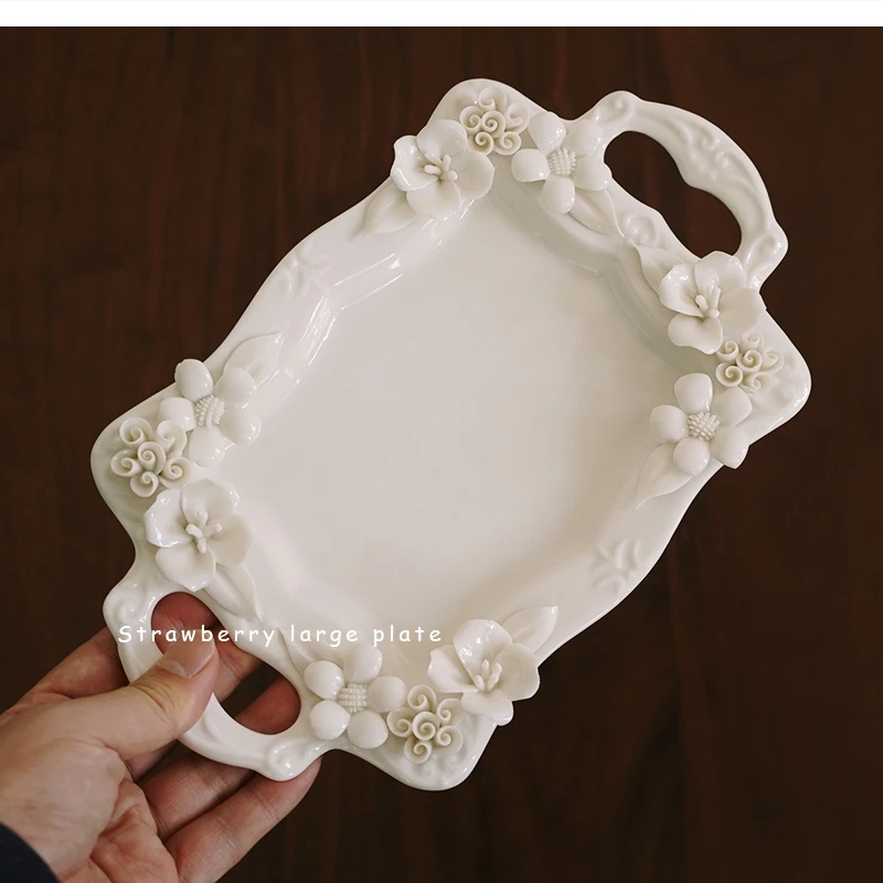 

three-dimensional ceramic double-ear dessert exquisite inventory cute plates