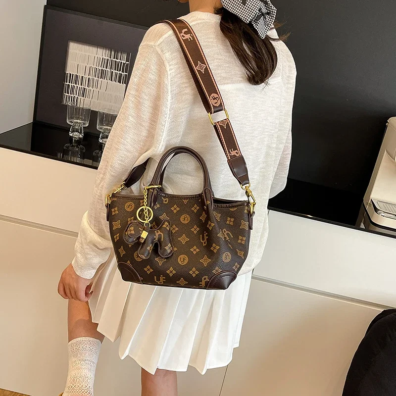 

Chic Elegant Tote Bag Women, Genuine Leather Shoulder Crossbody Purse Designer Messenger Handbag Popular Classic