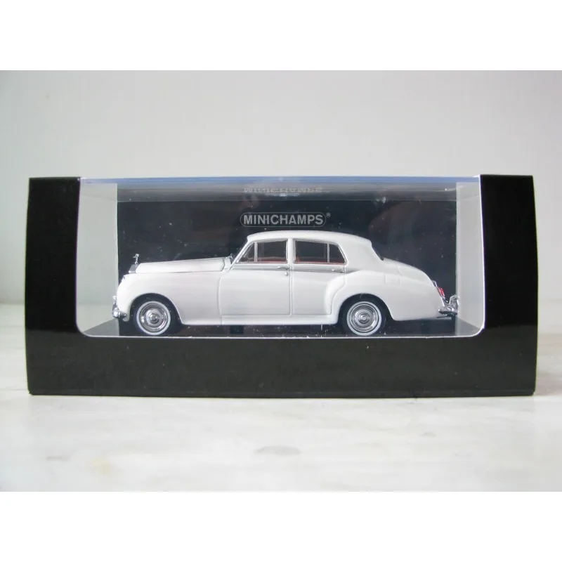 

Модель автомобиля MINICHAMPS из литого металла в масштабе 1:43, Rolls Royce Silver Cloud Ⅱ1960