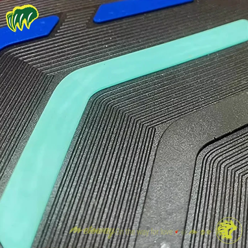 لهوندا UBE U-BE المطاط القدم وسادة التزلج الكلمة حصيرة السجاد دراجة نارية الحصير دواسة المضادة للانزلاق المياه برهان عالية تناسب جودة عالية #5