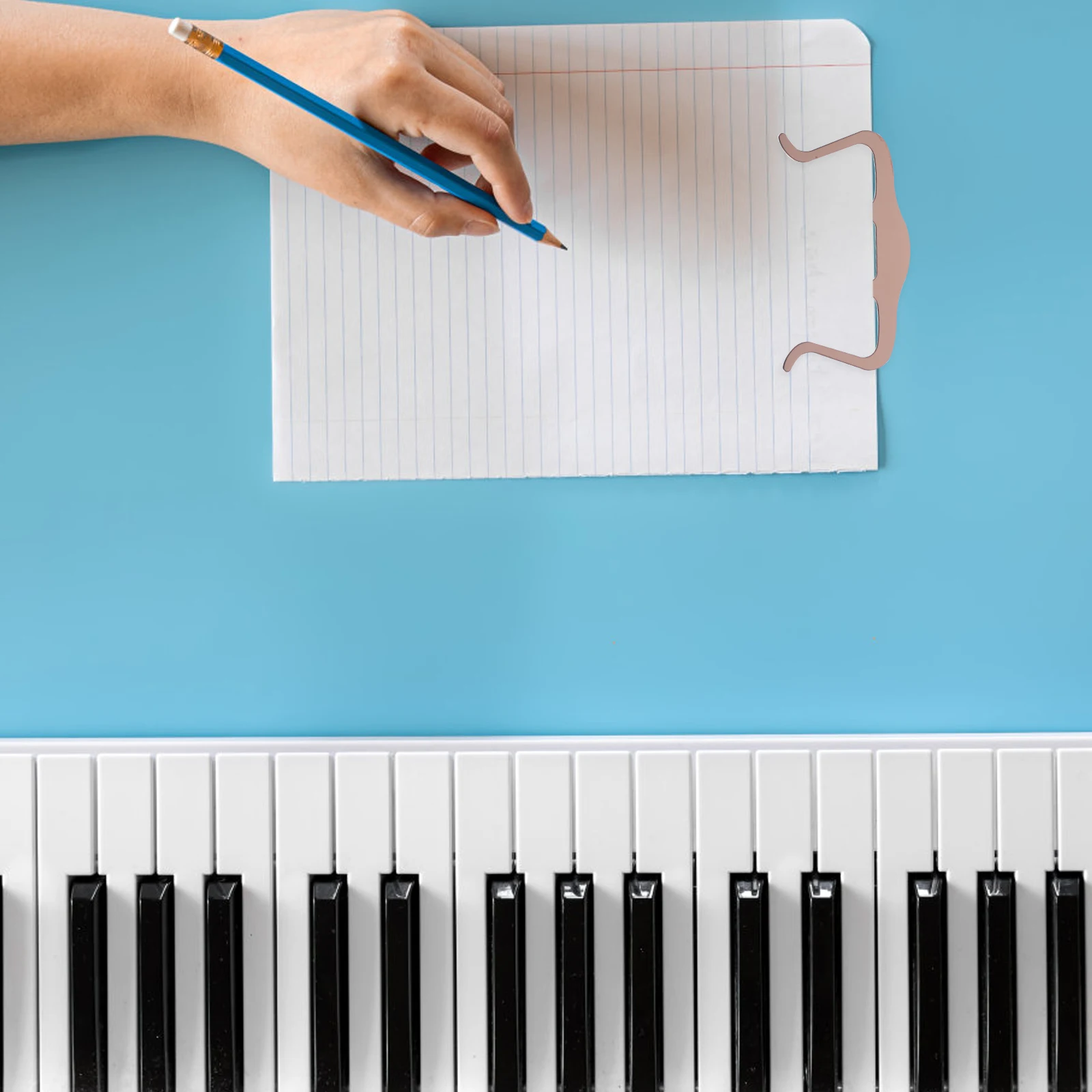 

Metal Sheet Music Holder Note Piano Book Clip Fan Page Score Sturdy Music Book Clamp Portable Page Fixing Guitar