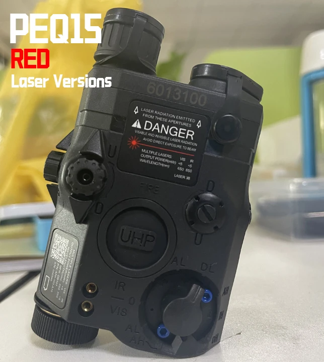 Taktisches Airsoft UHP PEQ-15 LA5C Rotpunkt- und Grünlaser-Indikator IR Scout LED-Licht Kompatibel mit 20MM-Schiene für AR15 – Detail 2