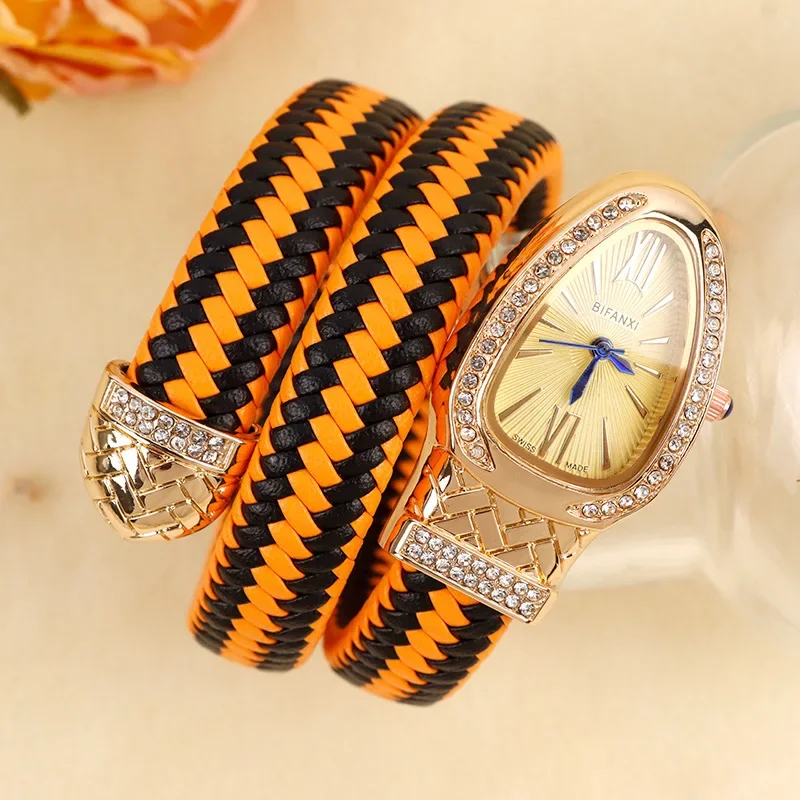 Watch Women Diamond Leather Bracelet Reloj Mujer New Serpentine Watch Fashion Creative Personality Quartz