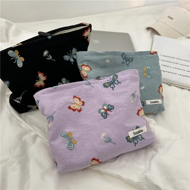 Butterfly Embroidery Cosmetic Bag Clutch Bag Large Makeup Organizer Bags Korean Cosmetic Pouch Women Cute Toiletry Beauty Case