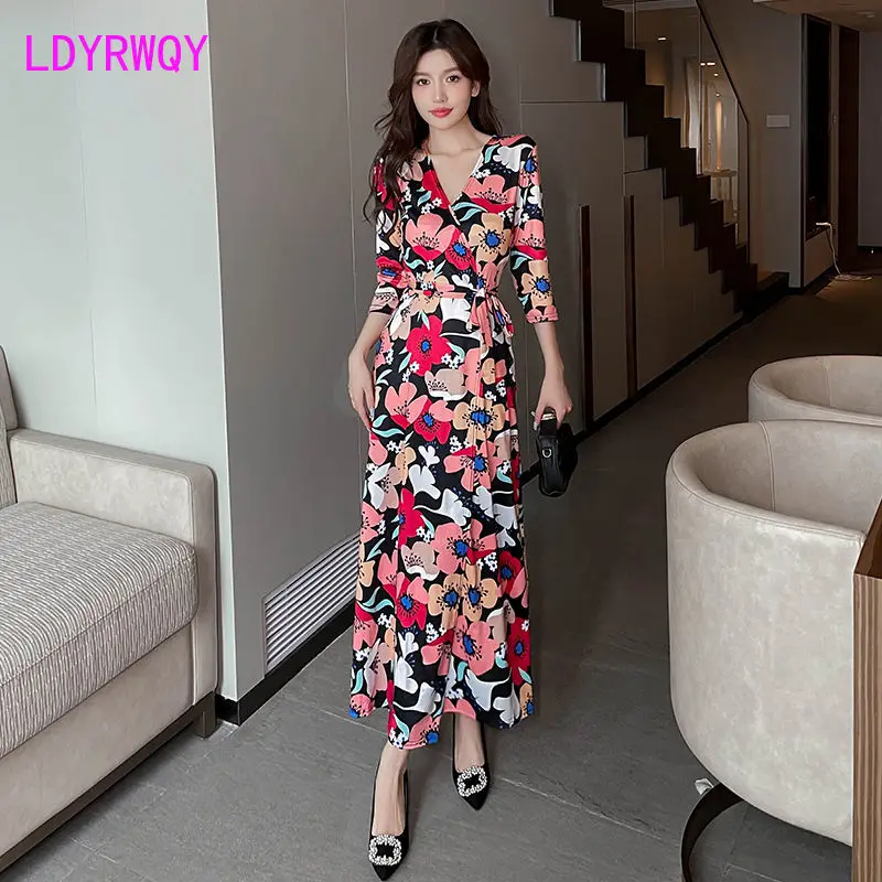 new Chinese style stunning temperament, waist cinching and slimming fashion, flower print pear shaped figure dress