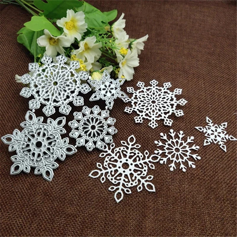 4pcs/set Christmas Snowflake Metal Cutting Dies Stencils Die Cut for DIY Scrapbooking Album Paper Card Embossing