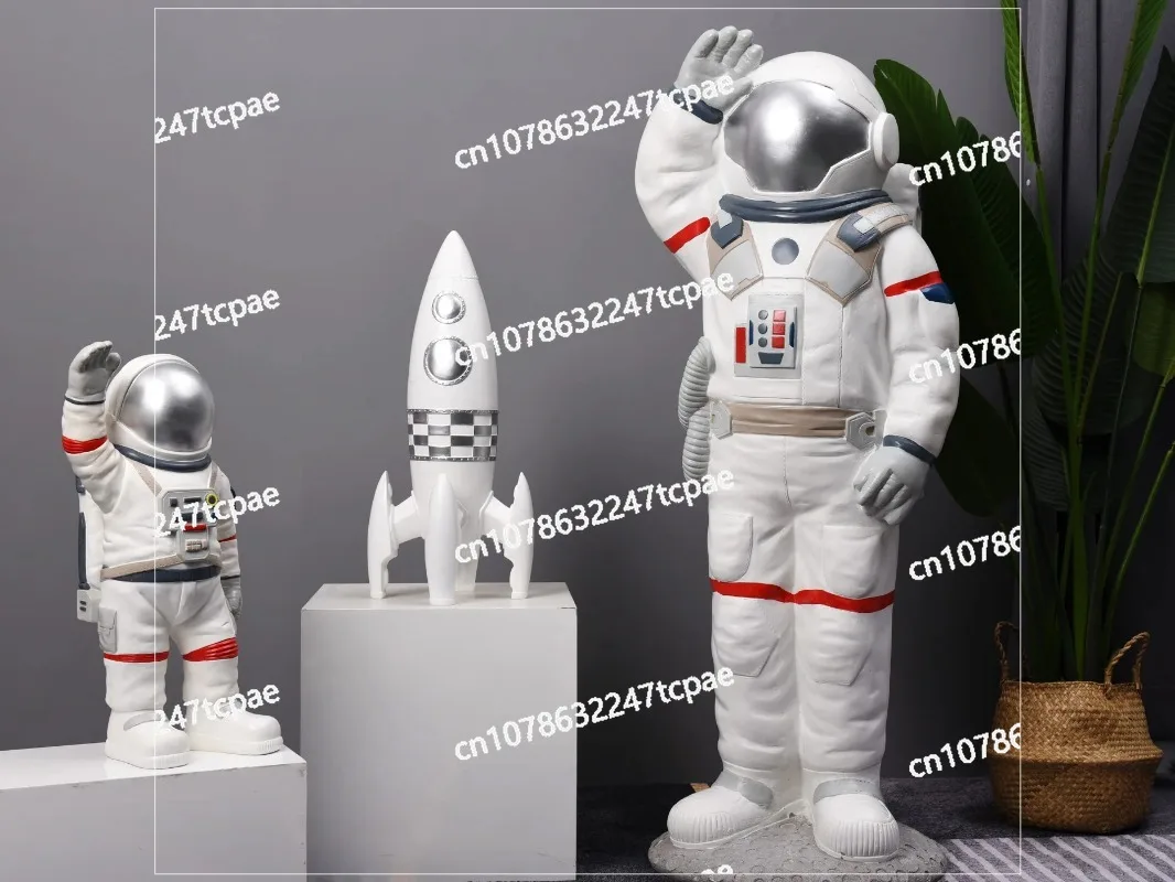 1pc MOQ saluting big size space man statue resin decorative life-size astronaut sculpture for amusement park