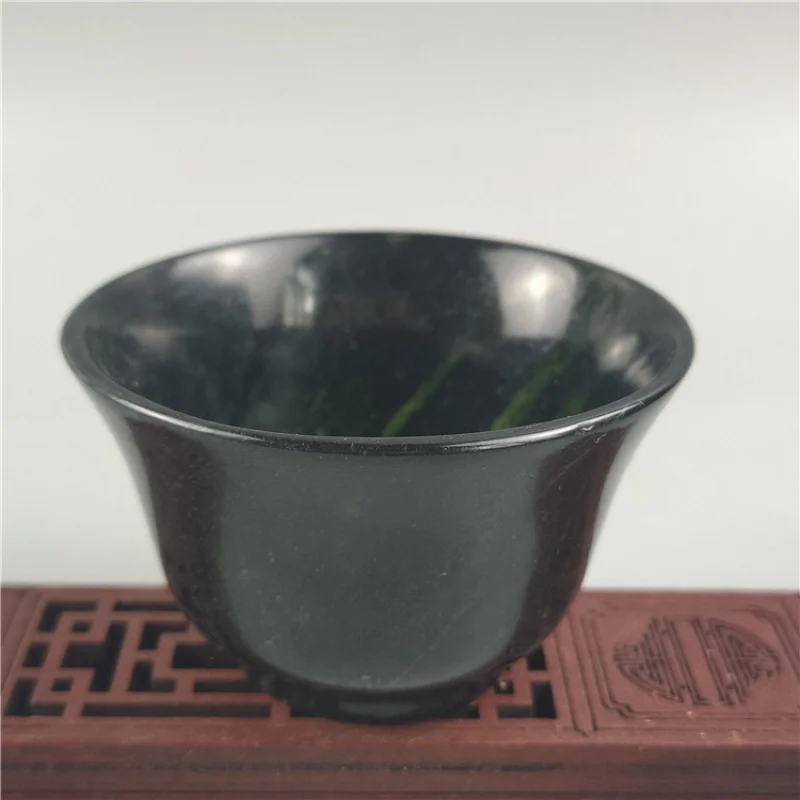 

Jade Wholesale Medicine King Stone Serpentine Stone Tea Cup Magnetic Olive Green Ink Jade Wine Cup Tea Cup