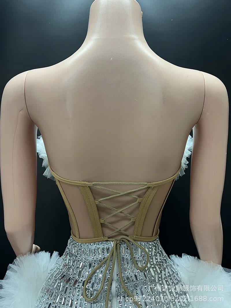 Moda argento e bianco sexy lisca di pesce pizzicata abito in vita compleanno abito di fascia alta modello adulto passerella vestiti alla moda Robe Fête