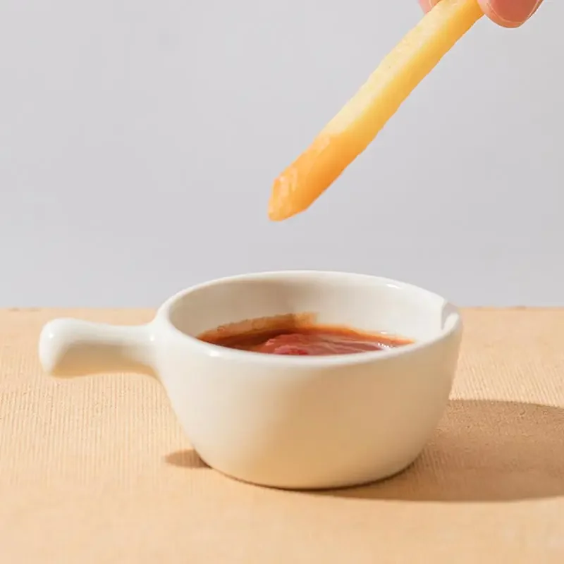 Saucer with Handle Ceramic Small Dish Cream Color Cute Soy Sauce and Vinegar Dish for Dining Room Kitchen Ketchup Dipping Sauce