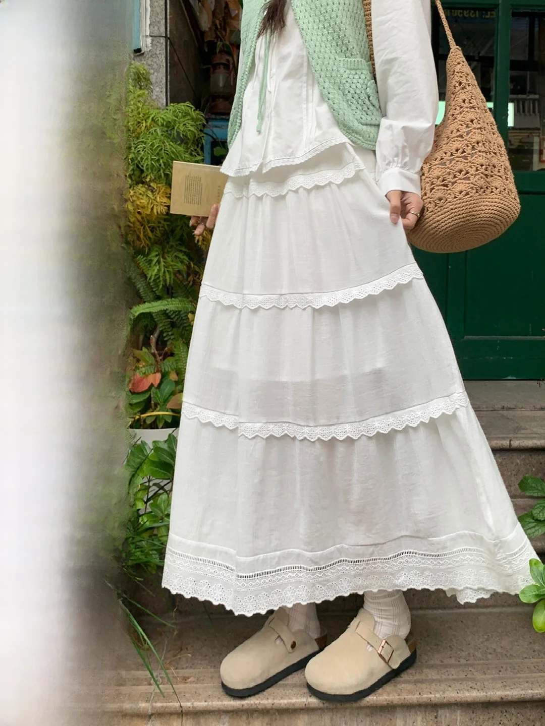 

Lu Lace Trimmed Skirt Casual Korean Sle Versatile High Waist Cake Skirt for Teenage Girls Breathable Skin-Friendly