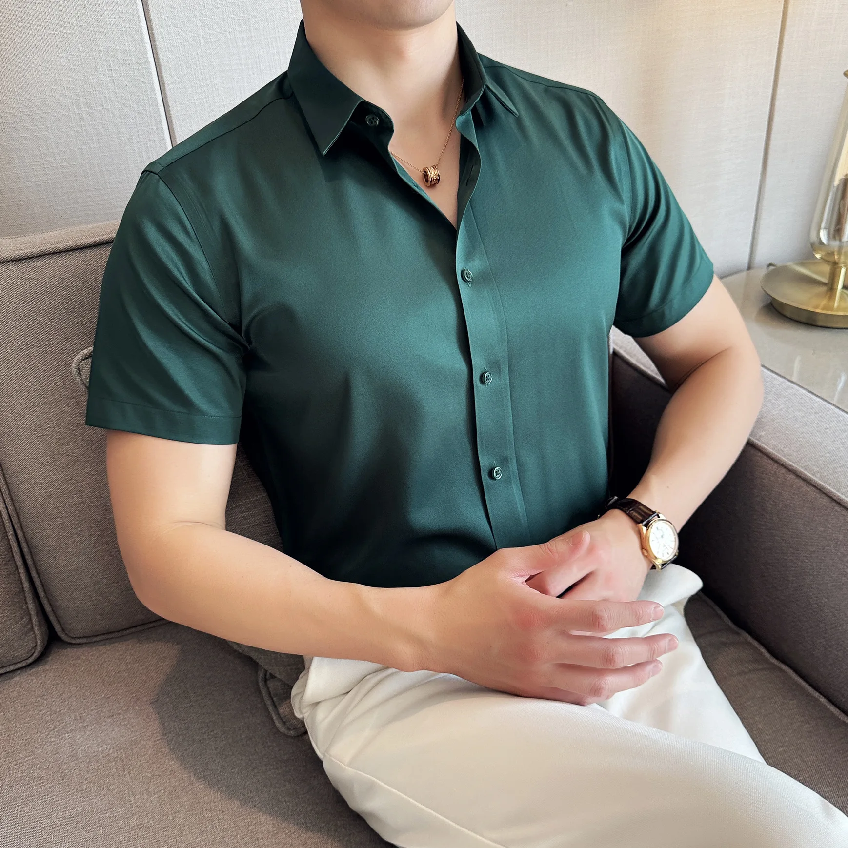 Light Luxury Mercerized Satin Short Solid Color Business Casual Men's Shirt Ice Silk Cool Summer Half-sleeved