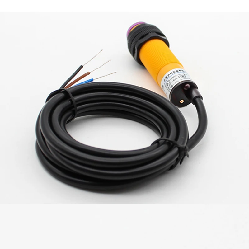 E3F-DS30C4 Proximity Switch Photoelectric sensor switch NPN PNP DC5-36V 30cm Detection Range Adjustable E3F-DS30P1/P2/C2