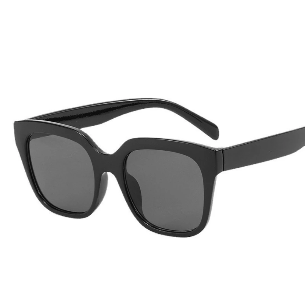 

Retro Big Frame Sunglasses Women Men Fashion Brand Design Square Sun Glasses Outdoor Travel Leisure Eyewear UV400 Shades Goggle