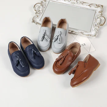 เช่นเด็กใหม่รองเท้าเด็กพู่รองเท้าเด็กทารกแฟชั่นแบรนด์ MOCCASIN เด็กวัยหัดเดินสีน้ําตาลรองเท้าไม่มีส้นทารกรองเท้าสาวนุ่ม Mary Jane