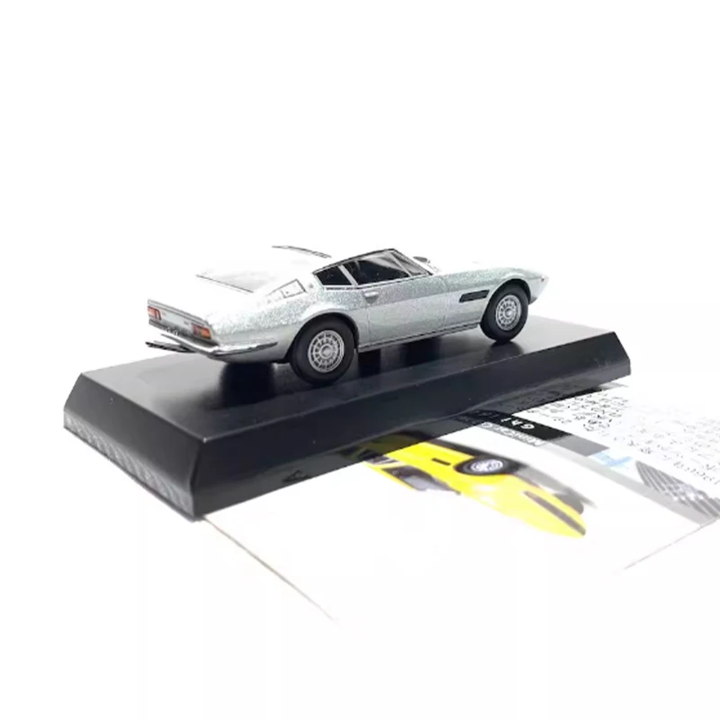 โมเดลรถไดแคสต์ อัลลอยด์ ขนาด 1:64 รุ่นกิบลี ควอตโตรปอร์เต้ ผลิตภัณฑ์สำเร็จรูป สำหรับนักสะสม ของที่ระลึก ของสะสม ตั้งโชว์