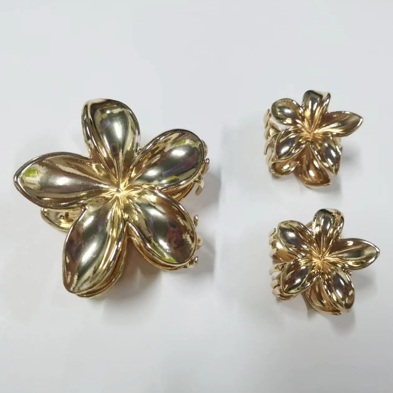 3PCS/SET Golden Alloy Flower Hair Claw for Women 8CM*1+4CM*3 Cute Hair Clips Beach Vocation Hot Popular hair Accesory Female