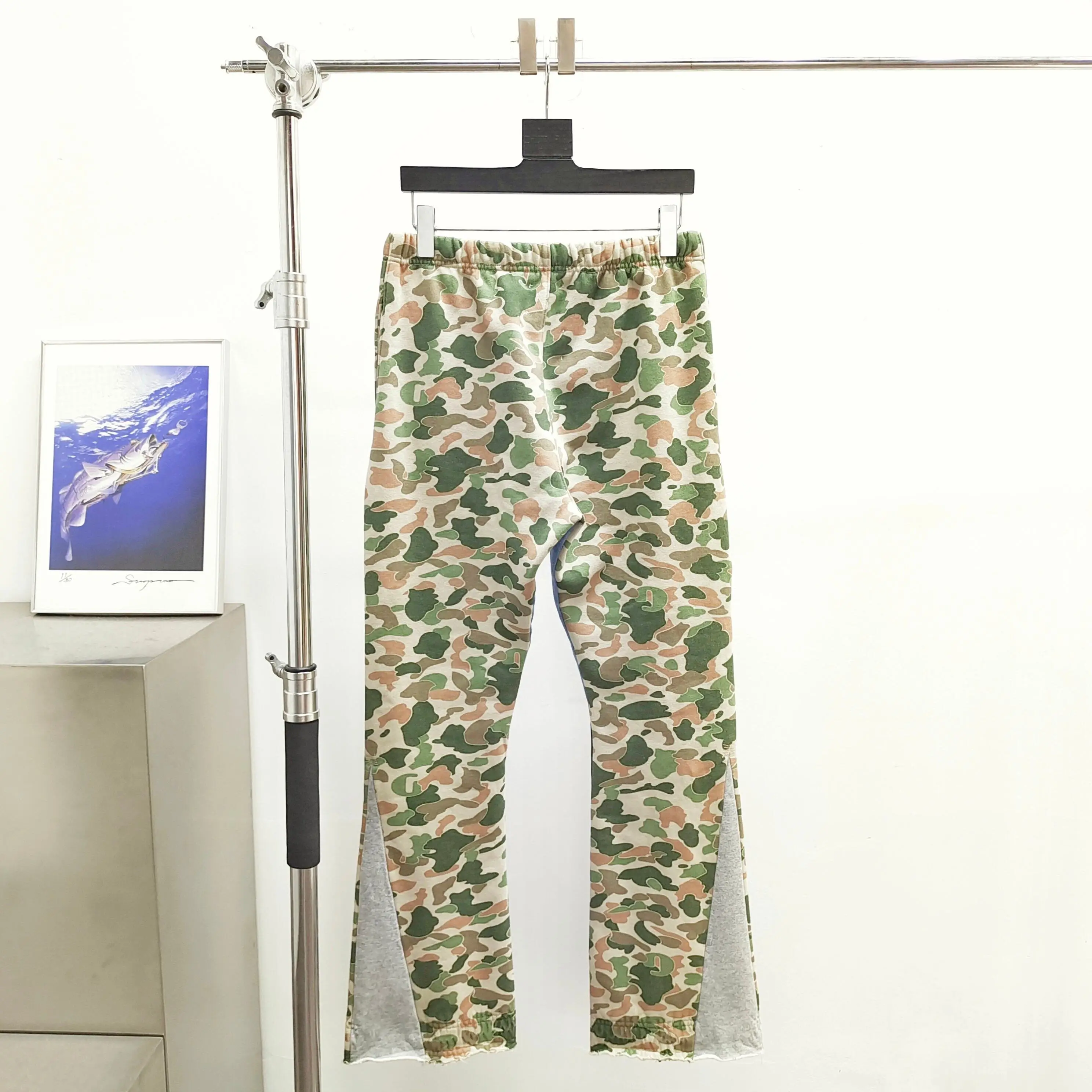 Gallery Dept Leaf Camouflage Splicing Pants