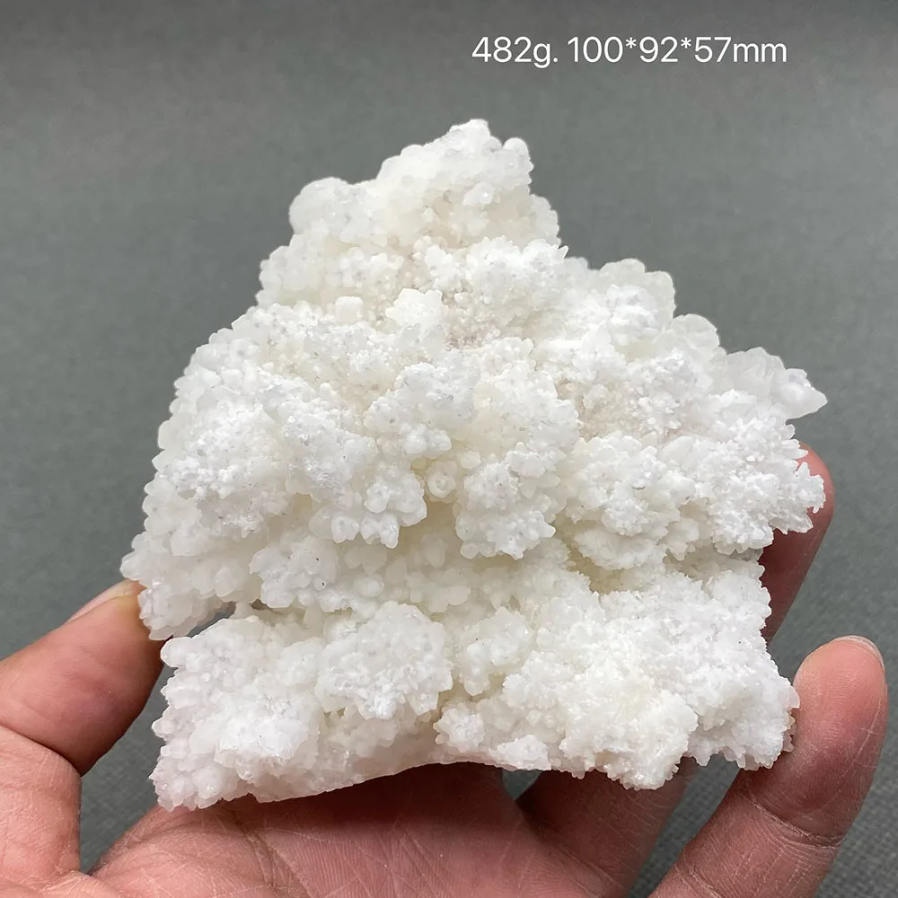 Natural hydrozincite Mineral specimen stone Crystal flower mineral crystal specimen stones and crystals （fluorescence effect）