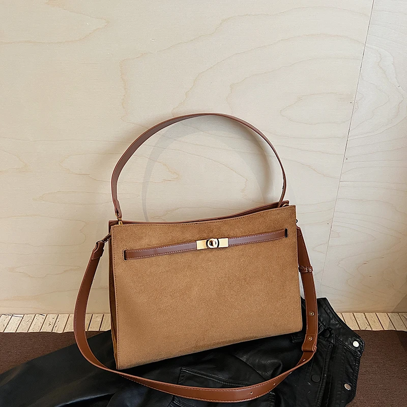 

Известная дизайнерская женская сумка через плечо, сумки на плечо, комбинированная из прочной кожи для модных женщин