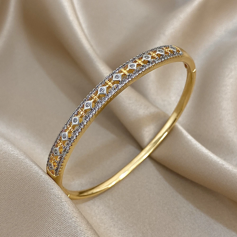 Greatera Retro-Armband mit kubischem Zirkon, gefüllt, ausgehöhltes Muster, Delikatesse, verkupfertes Gold-Design, luxuriöser Damen-Armreif, Schmuck
