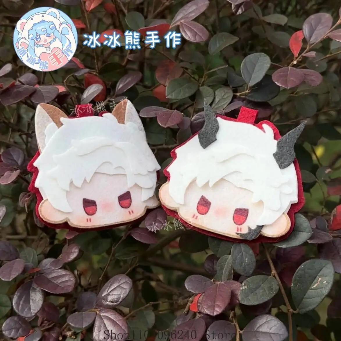 

Anime GAME Love And Deepspace Sylus Cosplay Non-Woven Fabric Maumet Keychain Cartoon Non Woven Keyring Satchel Pendant Xmas